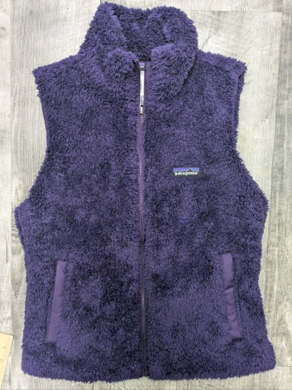 Patagonia Vest Womens Small Purple High Pile Sherpa Fleece Full Zip Pockets